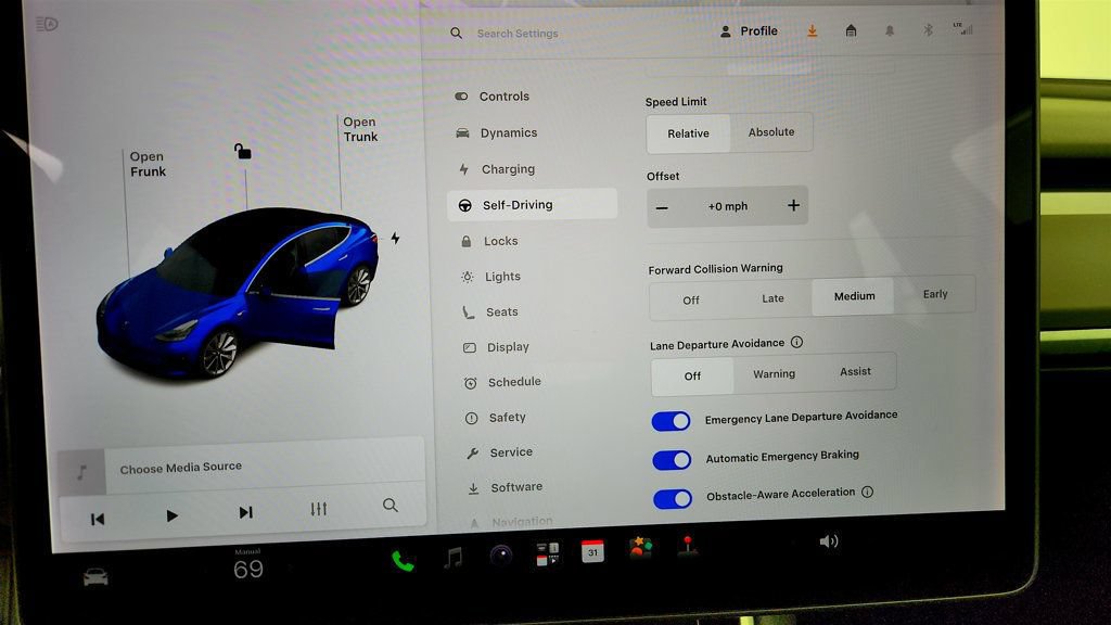 Used 2018 Tesla Model 3 Long Range RWD image 20