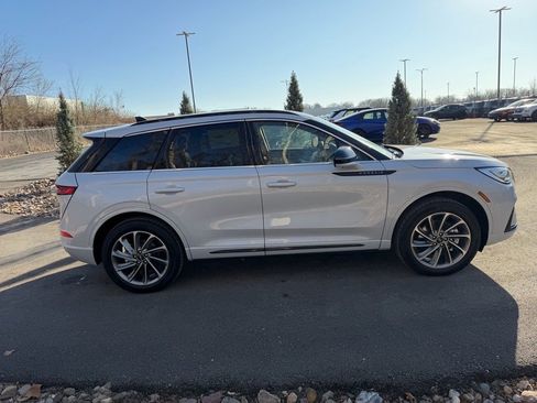 New 2026 Lincoln Corsair Grand Touring image 6