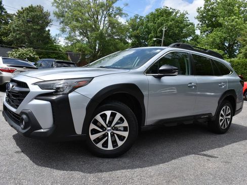 Used 2023 Subaru Outback Premium AWD/4WD image 48