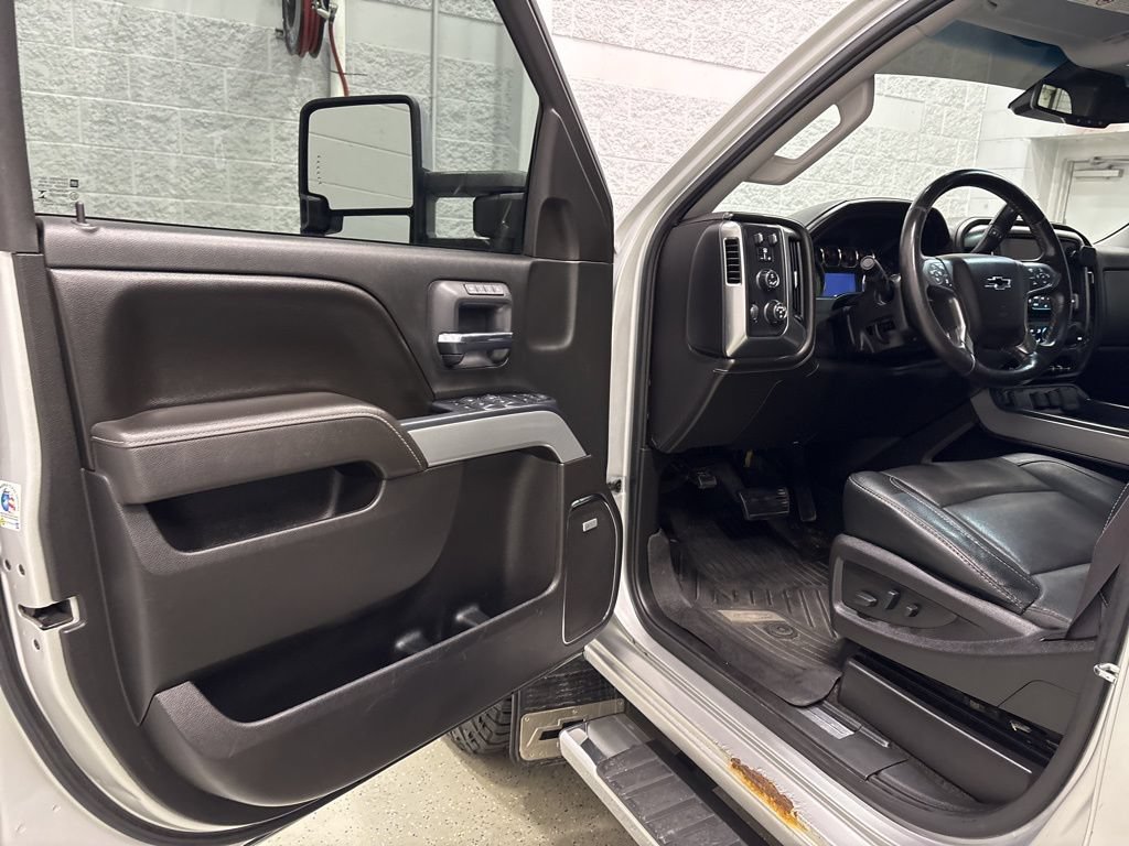 Used 2017 Chevrolet Silverado 2500 LTZ w/ Duramax Plus Package AWD/4WD image 15