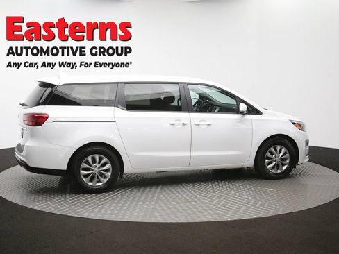 Used 2020 Kia Sedona LX FWD image 43