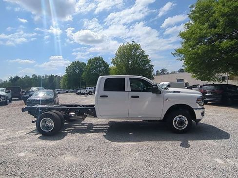 New 2026 RAM 3500 Tradesman w/ Chrome Appearance Group A image 6
