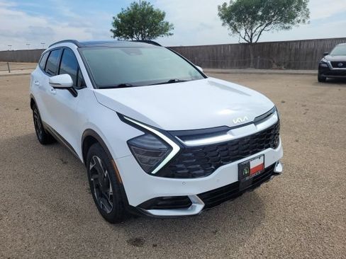 Used 2025 Kia Sportage SX AWD/4WD image 4