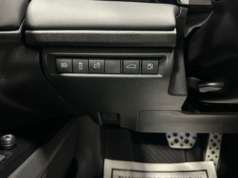 Used 2026 Toyota Camry XSE FWD image 17