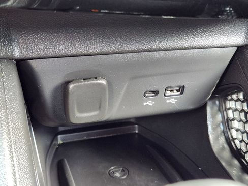 Used 2026 Chevrolet TrailBlazer RS w/ Convenience Package FWD image 21