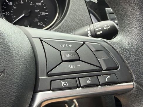 Used 2020 Nissan Rogue Sport S FWD image 28
