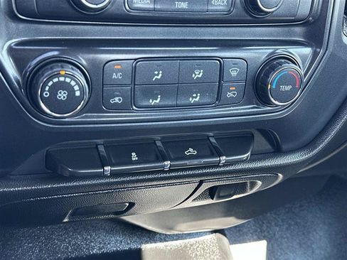 Used 2014 Chevrolet Silverado 1500 W/T RWD image 18