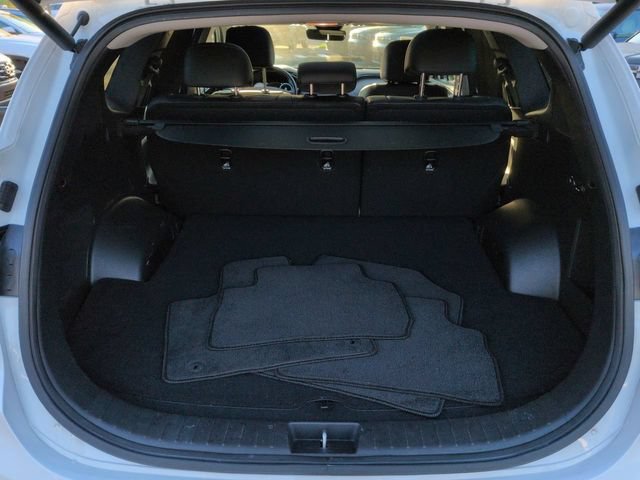 Used 2023 Hyundai Santa Fe SEL w/ Premium Package FWD image 12