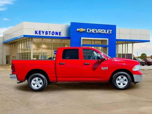 Used 2023 RAM 1500 Classic SLT w/ Trailer & Traction Group AWD/4WD image 8