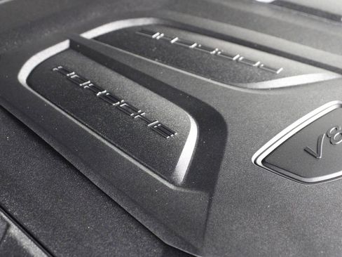 Certified 2025 Porsche Cayenne S AWD/4WD image 27