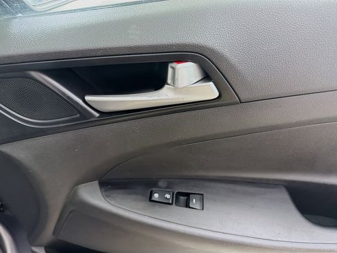 Used 2019 Hyundai Tucson Value image 31