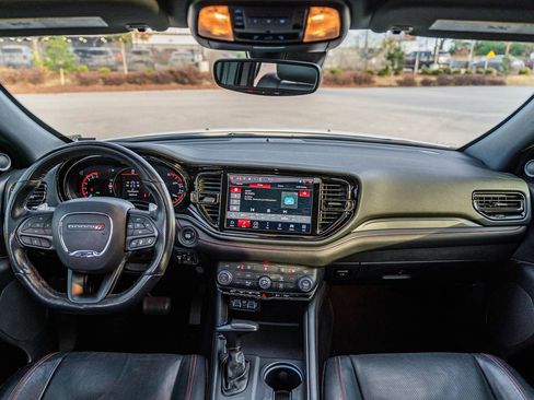 Used 2024 Dodge Durango GT image 27