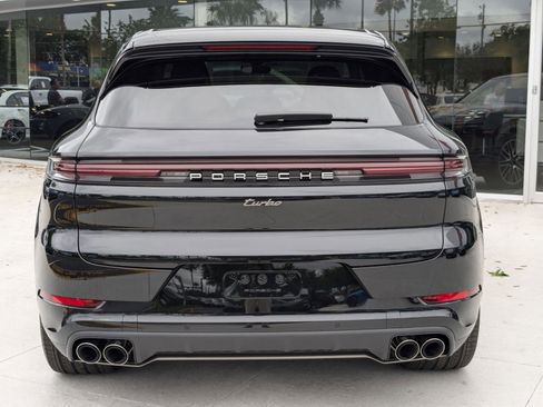 New 2025 Porsche Cayenne Turbo image 11