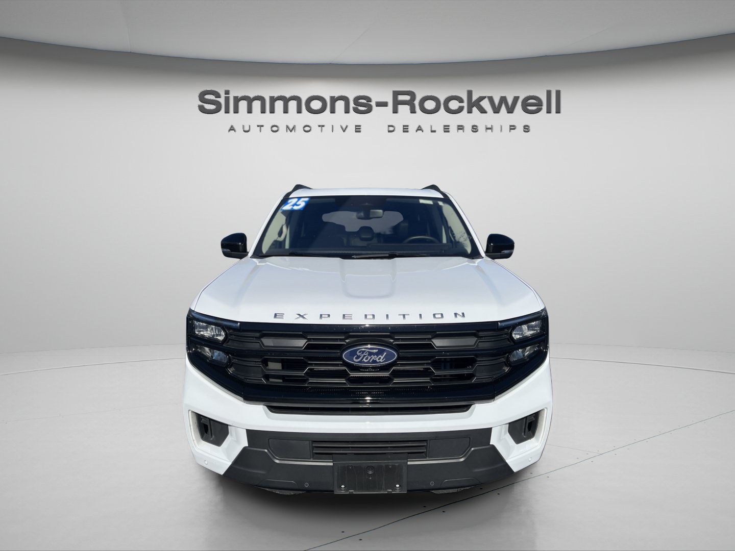 Used 2025 Ford Expedition Active AWD/4WD image 8