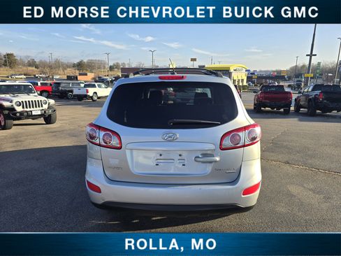 Used 2011 Hyundai Santa Fe GLS image 5