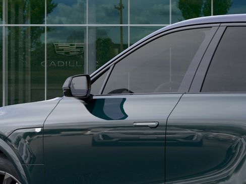 New 2026 Cadillac Lyriq V AWD/4WD image 12