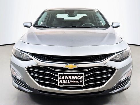 Certified 2025 Chevrolet Malibu LT FWD image 2