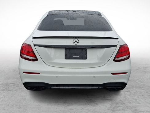 Used 2020 Mercedes-Benz E 350 4MATIC Sedan image 5