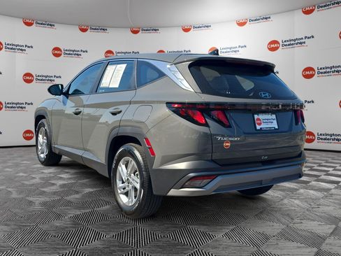 Certified 2025 Hyundai Tucson SE FWD image 5