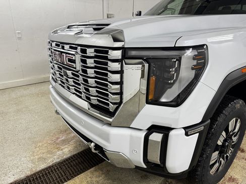 New 2026 GMC Sierra 2500 Denali w/ Technology Package image 4