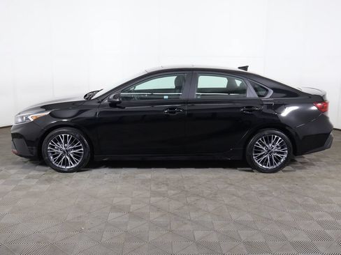 Used 2024 Kia Forte GT-Line w/ GT-Line Premium Package FWD image 18
