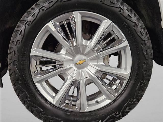 Used 2024 Chevrolet Silverado 1500 High Country w/ High Country Premium Package AWD/4WD image 22