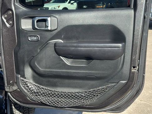 Used 2020 Jeep Wrangler Unlimited Rubicon image 33