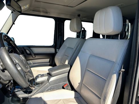 Used 2016 Mercedes-Benz G 550 image 9