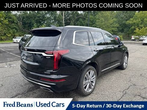 Used 2024 Cadillac XT6 Premium Luxury w/ Technology Package AWD/4WD image 9