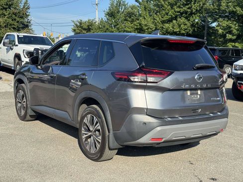 Used 2021 Nissan Rogue SV AWD/4WD image 5