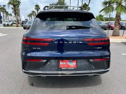 New 2026 Genesis GV70 2.5T Advanced AWD/4WD image 6