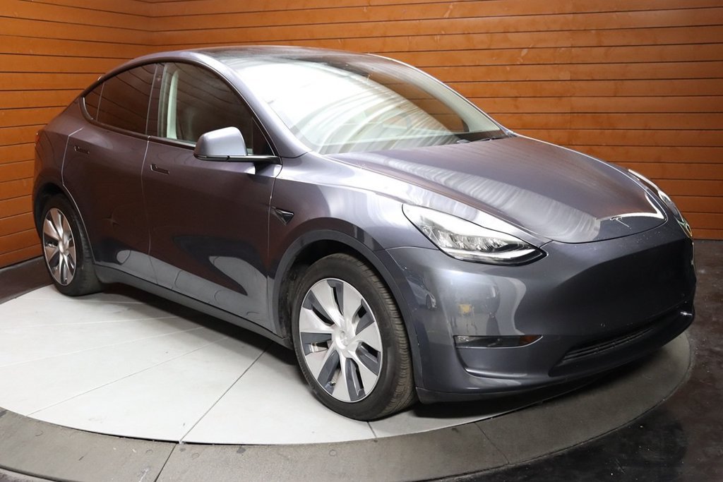 Used 2023 Tesla Model Y Long Range AWD/4WD image 15