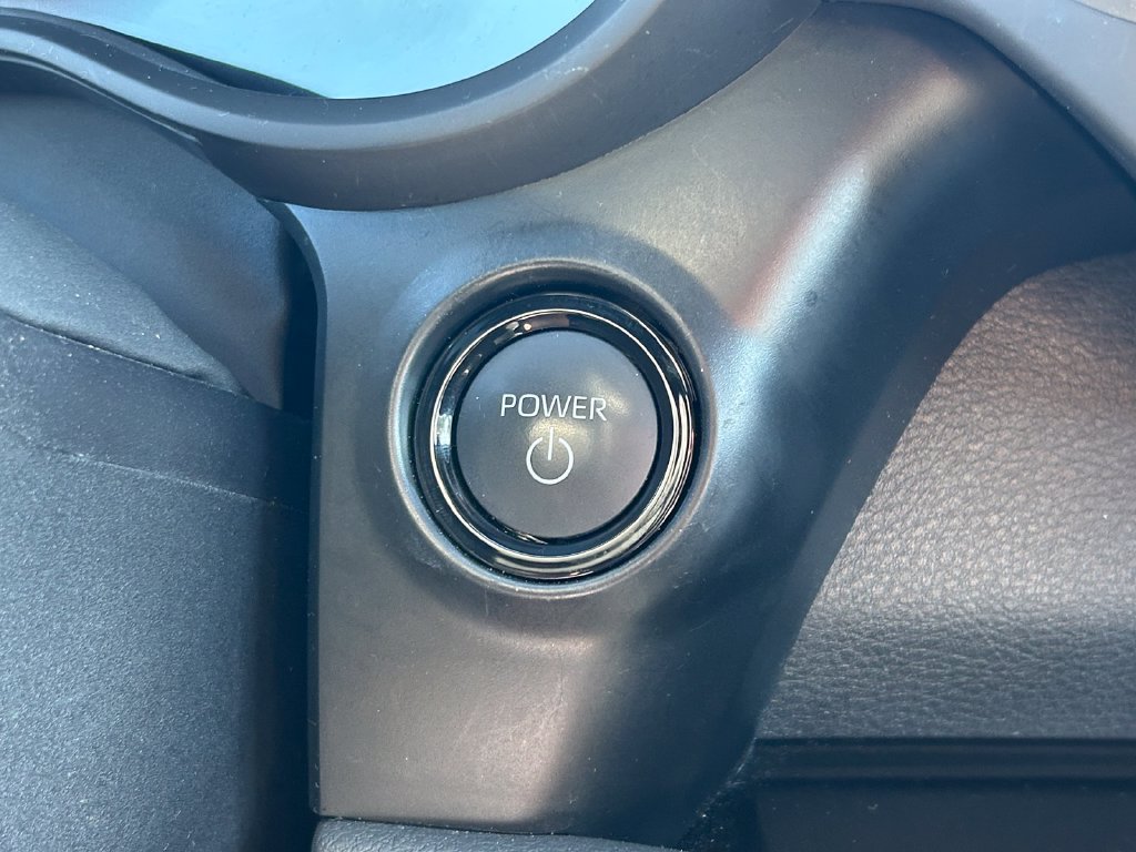 Used 2025 Toyota Sienna Platinum AWD/4WD image 35