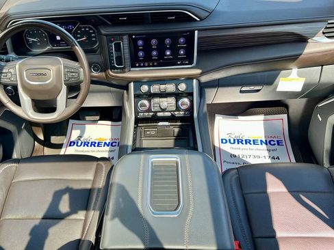 Used 2021 GMC Yukon Denali w/ Denali Premium Package image 21