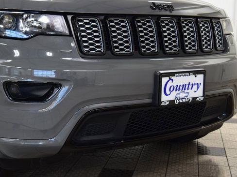 Used 2020 Jeep Grand Cherokee Altitude image 13