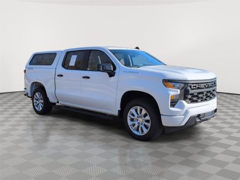 Used 2023 Chevrolet Silverado 1500 Custom image 7