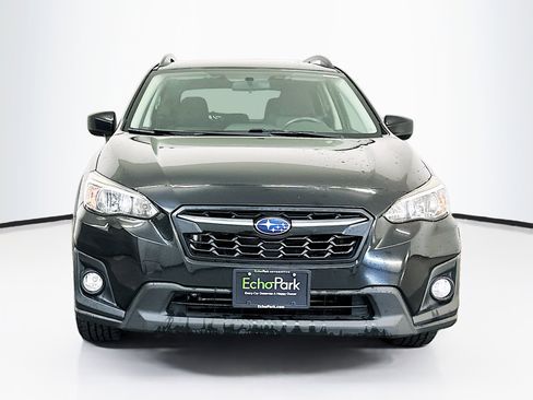 Used 2018 Subaru Crosstrek 2.0i Premium AWD/4WD image 2