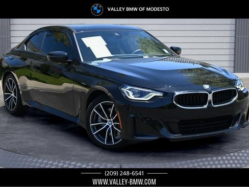Certified 2024 BMW 230i Coupe w/ Premium Package RWD image 1