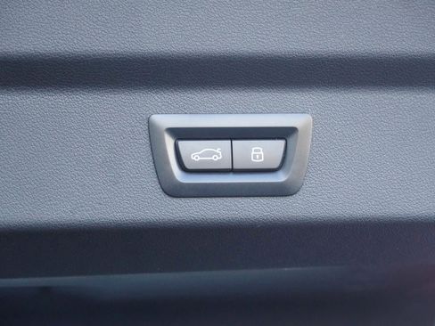 Certified 2025 BMW X2 xDrive28i image 36