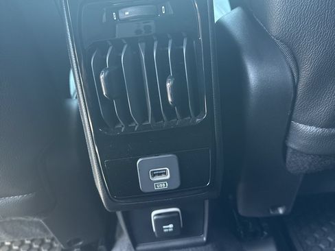 Used 2024 Jeep Compass Trailhawk AWD/4WD image 24