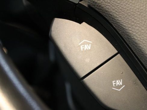 Used 2023 Chevrolet Camaro LT image 19