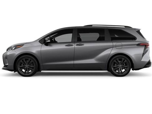 Certified 2026 Toyota Sienna XSE FWD image 4
