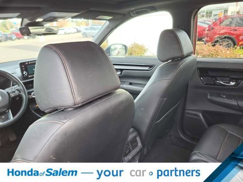 Used 2023 Honda CR-V Sport Touring image 12