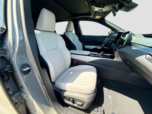 New 2026 Lexus RX 350 F Sport AWD/4WD image 16