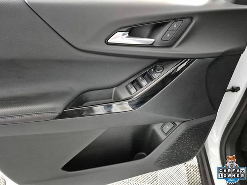 Certified 2025 Chevrolet Equinox LT w/ Convenience Package II FWD image 16