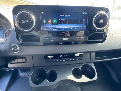 New 2025 Mercedes-Benz Sprinter 2500 image 19