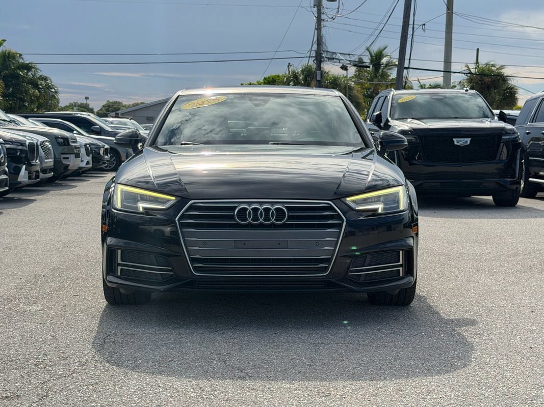 Used 2018 Audi A4 2.0T Ultra Premium Plus w/ Premium Plus Package FWD image 2