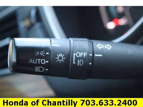 Used 2018 Honda CR-V EX-L image 11