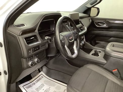 Used 2023 GMC Yukon SLE AWD/4WD image 18