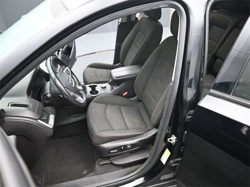 Used 2018 GMC Terrain SLE w/ Infotainment Package I image 11